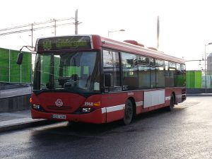 Buss 144 mot Gullmarsplan